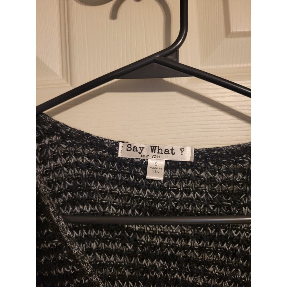 Sweater - Picture 3 of 3